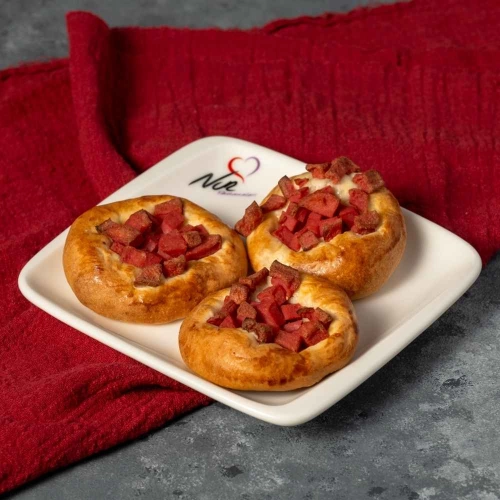 Pizza Kaşarlı Sosisli