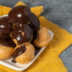 Dökme Profiterol