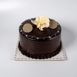 Çikolatalı Yaş Pasta