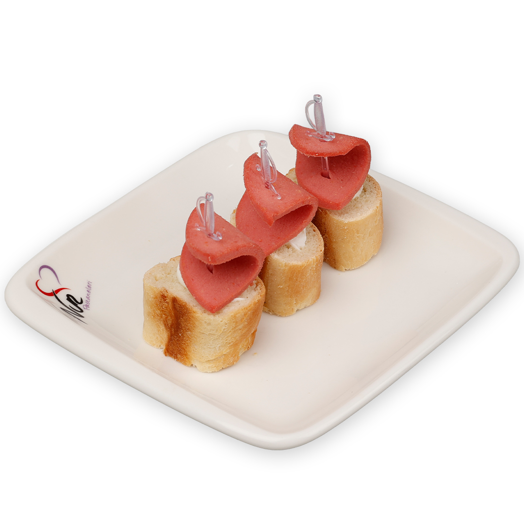 Krem Peynirli Salamlı