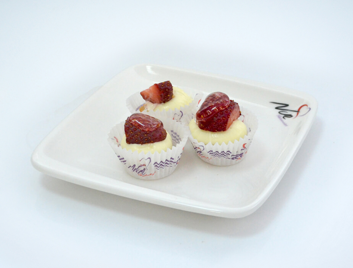 Meyveli Tart Çilekli